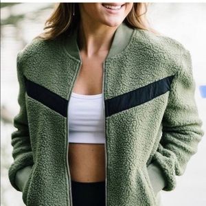 ZYIA Flying V Fleece Sherpa Jacket - L